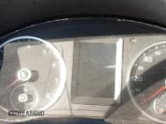 ✅ 2012 Volkswagen Tiguan S • VIN: WVGAV7AXXCW098459 • Lot: 43607959. Listed on IAAI with 77,189 mi. Free auction sales archive from the USA and detailed vehicle history report at DreamBid. Image 7.