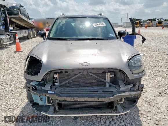 ✅ 2017 MINI Countryman Cooper • VIN: WMZYS7C30H3E07020 • Lot: 59914905. Listed on Copart with 66,605 mi. Free auction sales archive from the USA and detailed vehicle history report at DreamBid. Image 5.