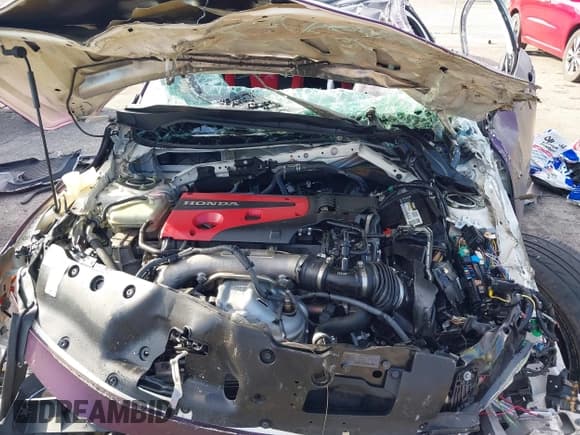 ✅ 2021 Honda Civic Type R Touring • VIN: SHHFK8G74MU203355 • Lot: 40465596. Wystawiony na IAAI z przebiegiem Nie podano. Bezpłatny archiwum sprzedaży aukcyjnych z USA i szczegółowy raport historii pojazdu na DreamBid. Zdjęcie 10.