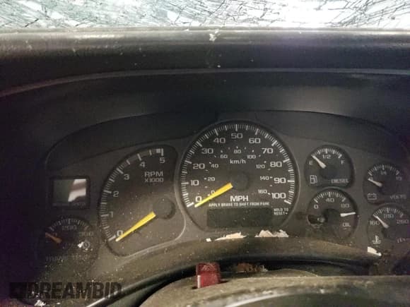 ✅ 2001 Chevrolet Silverado 2500HD LS • VIN: 1GCHK24131E276379 • Lot: 60197055. Wystawiony na Copart z przebiegiem Nie podano. Bezpłatny archiwum sprzedaży aukcyjnych z USA i szczegółowy raport historii pojazdu na DreamBid. Zdjęcie 9.