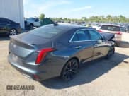✅ 2022 Cadillac CT4 Premium Luxury • VIN: 1G6DF5RL3N0118192 • Lot: 43351686. Wystawiony na IAAI z przebiegiem 23 425 mil. Bezpłatny archiwum sprzedaży aukcyjnych z USA i szczegółowy raport historii pojazdu na DreamBid. Zdjęcie 4.