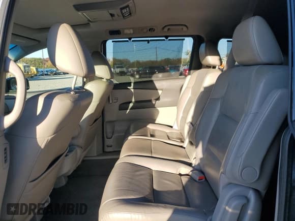 ✅ 2011 Honda Odyssey Touring • VIN: 5FNRL5H99BB013140 • Лот: 82690685. Опубликован ранее на Copart с пробегом 243 855 миль. Бесплатный доступ к архиву аукционных продаж из США и подробный отчёт об истории автомобиля на DreamBid. Изображение 11.