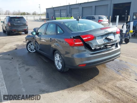 ✅ 2016 Ford Focus SE • VIN: 1FADP3F22GL350882 • Lot: 42063689. Listed on IAAI with 37,764 mi. Free auction sales archive from the USA and detailed vehicle history report at DreamBid. Image 3.