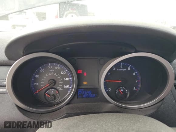 ✅ 2010 Hyundai Genesis Coupe Grand Touring • VIN: KMHHU6KH7AU019728 • Lot: 48321395. Wystawiony na Copart z przebiegiem 185 966 mil. Bezpłatny archiwum sprzedaży aukcyjnych z USA i szczegółowy raport historii pojazdu na DreamBid. Zdjęcie 9.