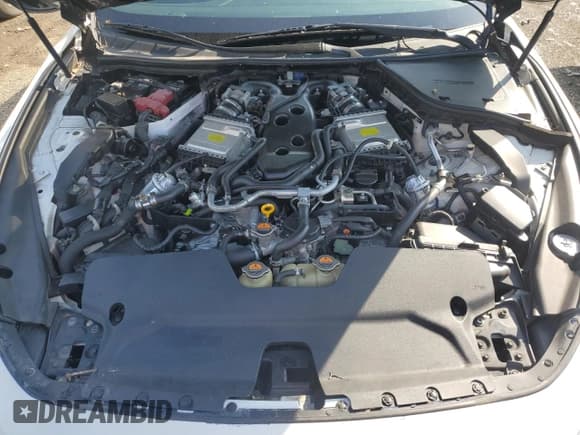 ✅ 2018 Infiniti Q60 Sport • VIN: JN1EV7EL2JM390650 • Лот: 66306315. Опубликован ранее на Copart с пробегом 69 302 миль. Бесплатный доступ к архиву аукционных продаж из США и подробный отчёт об истории автомобиля на DreamBid. Изображение 11.