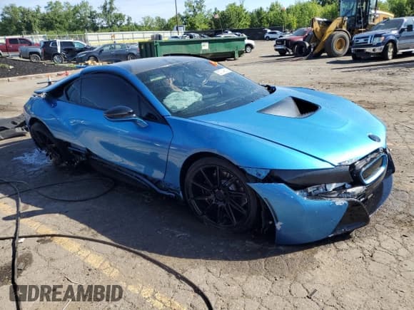 ✅ 2016 BMW i8 • VIN: WBY2Z2C56GV675266 • Lot: 65734865. Wystawiony na Copart z przebiegiem Nie podano. Bezpłatny archiwum sprzedaży aukcyjnych z USA i szczegółowy raport historii pojazdu na DreamBid. Zdjęcie 4.