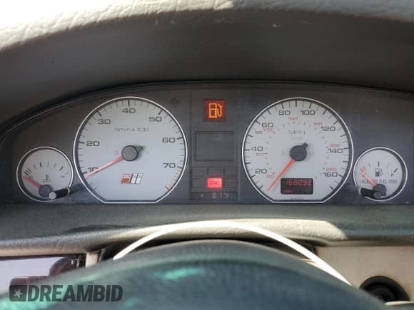 ✅ 1995 Audi S6 • VIN: WAULA84A4SN121791 • Lot: 56041825. Listed on Copart with 168,092 mi. Free auction sales archive from the USA and detailed vehicle history report at DreamBid. Image 9.