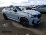 ✅ 2022 BMW X4 M • VIN: 5YM23EC08N9J85904 • Лот: 41979823. Опубликован ранее на Copart с пробегом Не указан. Бесплатный доступ к архиву аукционных продаж из США и подробный отчёт об истории автомобиля на DreamBid. Изображение 4.