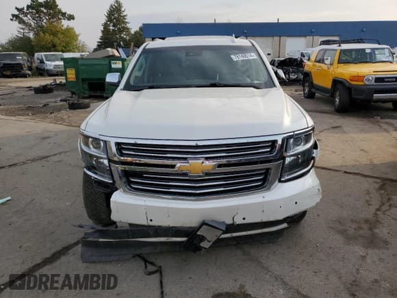 ✅ 2015 Chevrolet Suburban LTZ • VIN: 1GNSKKKC1FR556108 • Lot: 78140614. Wystawiony na Copart z przebiegiem 159 104 mil. Bezpłatny archiwum sprzedaży aukcyjnych z USA i szczegółowy raport historii pojazdu na DreamBid. Zdjęcie 5.