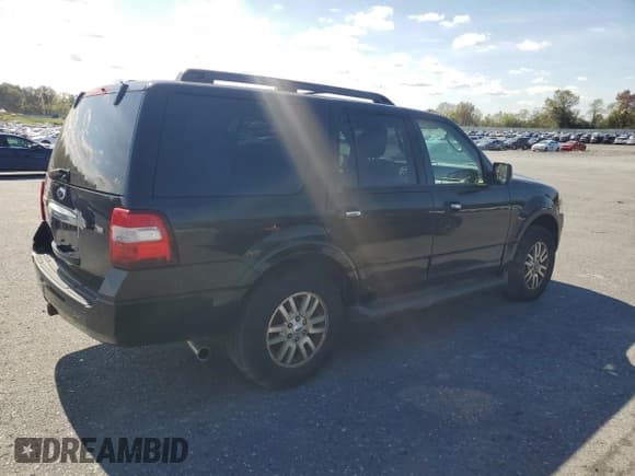 ✅ 2011 Ford Expedition XLT • VIN: 1FMJU1J51BEF48387 • Лот: 84851685. Опубликован ранее на Copart с пробегом 173 661 миль. Бесплатный доступ к архиву аукционных продаж из США и подробный отчёт об истории автомобиля на DreamBid. Изображение 3.
