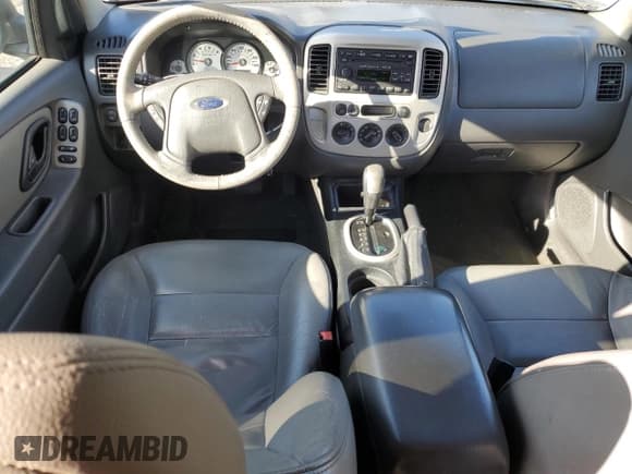 ✅ 2007 Ford Escape XLT • VIN: 1FMYU93187KA74972 • Лот: 91060965. Опубликован ранее на Copart с пробегом 132 795 миль. Бесплатный доступ к архиву аукционных продаж из США и подробный отчёт об истории автомобиля на DreamBid. Изображение 8.