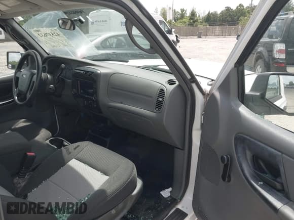 ✅ 2007 Ford Ranger XL • VIN: 1FTYR14UX7PA60946 • Лот: 42537632. Опубликован ранее на IAAI с пробегом 143 094 миль. Бесплатный доступ к архиву аукционных продаж из США и подробный отчёт об истории автомобиля на DreamBid. Изображение 5.