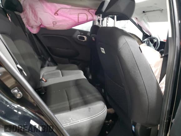 ✅ 2022 Hyundai Venue SEL • VIN: KMHRC8A31NU138499 • Lot: 84027394. Listed on Copart with Not provided. Free auction sales archive from the USA and detailed vehicle history report at DreamBid. Image 11.