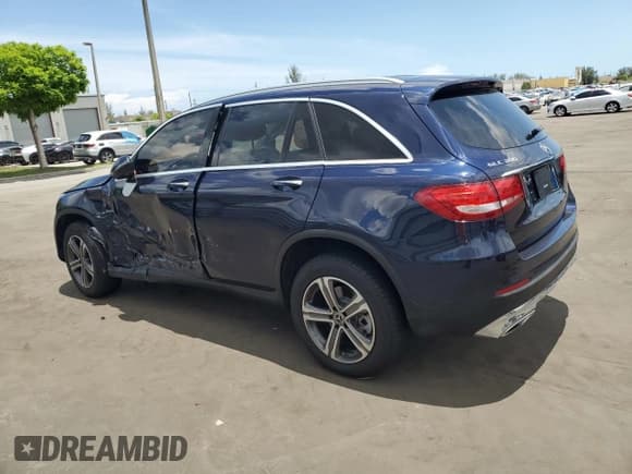 ✅ 2019 Mercedes-Benz GLC 300 • VIN: WDC0G4JB7KV155163 • Lot: 59142045. Listed on Copart with 73,098 mi. Free auction sales archive from the USA and detailed vehicle history report at DreamBid. Image 2.
