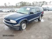 ✅ 2001 Chevrolet Blazer LT • VIN: 1GNDT13WX12208639 • Lot: 41673030. Wystawiony na IAAI z przebiegiem 164 093 mil. Bezpłatny archiwum sprzedaży aukcyjnych z USA i szczegółowy raport historii pojazdu na DreamBid. Zdjęcie 17.