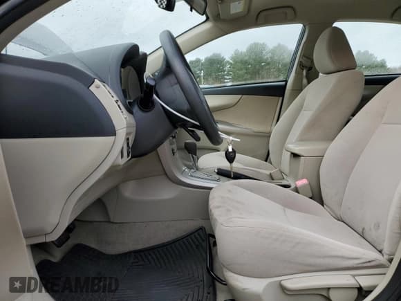 ✅ 2011 Toyota Corolla LE • VIN: JTDBU4EE2B9147766 • Lot: 81266914. Listed on Copart with 122,034 mi. Free auction sales archive from the USA and detailed vehicle history report at DreamBid. Image 7.