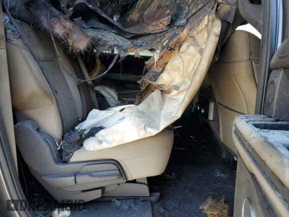 ✅ 2018 Ford Expedition Max XLT • VIN: 1FMJK1JT2JEA34471 • Лот: 58778925. Опубликован ранее на Copart с пробегом Не указан. Бесплатный доступ к архиву аукционных продаж из США и подробный отчёт об истории автомобиля на DreamBid. Изображение 11.