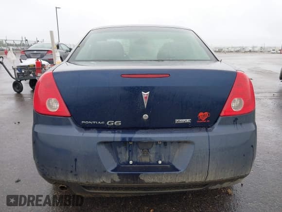 ✅ 2010 Pontiac G6 1SB • VIN: 1G2ZA5E0XA4100437 • Lot: 42310907. Wystawiony na IAAI z przebiegiem 131 499 mil. Bezpłatny archiwum sprzedaży aukcyjnych z USA i szczegółowy raport historii pojazdu na DreamBid. Zdjęcie 16.