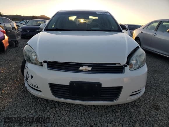 ✅ 2006 Chevrolet Impala LS • VIN: 2G1WB55K269383393 • Lot: 92263255. Listed on Copart with 212,226 mi. Free auction sales archive from the USA and detailed vehicle history report at DreamBid. Image 5.
