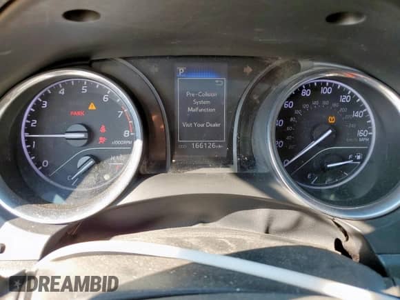 2019 Toyota Camry LE z VIN 4T1B11HK5KU710245, wystawiony jako Copart lot #80063825 z przebiegiem 166 126 mil mil oraz Szkoda całkowita • Salvage title. Historia ofert i sprzedaży dostępna na DreamBid. Obrazek 9.