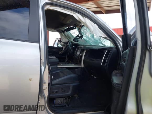 ✅ 2014 Ram 2500 Laramie • VIN: 3C6UR5NL7EG299391 • Лот: 42359416. Опубликован ранее на IAAI с пробегом 203 350 миль. Бесплатный доступ к архиву аукционных продаж из США и подробный отчёт об истории автомобиля на DreamBid. Изображение 5.