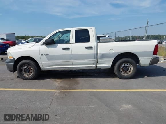 ✅ 2009 Dodge 1500 SLT • VIN: 1D3HV18P19S819765 • Lot: 43220248. Wystawiony na IAAI z przebiegiem 166 867 mil. Bezpłatny archiwum sprzedaży aukcyjnych z USA i szczegółowy raport historii pojazdu na DreamBid. Zdjęcie 14.
