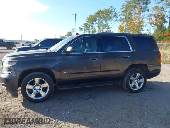 ✅ 2015 Chevrolet Tahoe LT • VIN: 1GNSCBKC2FR169435 • Lot: 43740417. Listed on IAAI with 174,179 mi. Free auction sales archive from the USA and detailed vehicle history report at DreamBid. Image 14.