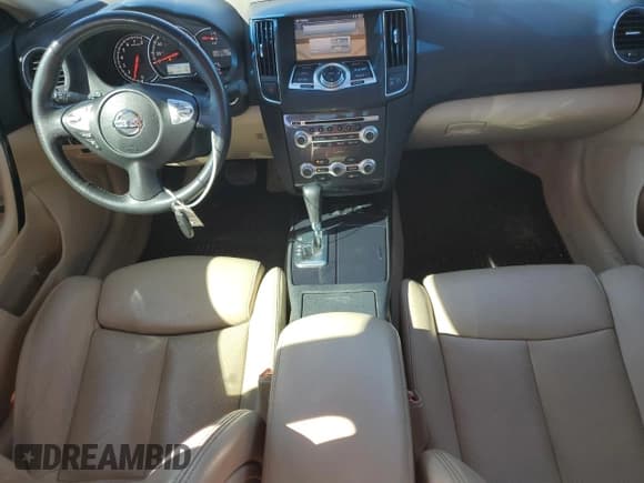 ✅ 2014 Nissan Maxima SV • VIN: 1N4AA5AP8EC455880 • Lot: 86610565. Listed on Copart with 78,011 mi. Free auction sales archive from the USA and detailed vehicle history report at DreamBid. Image 8.
