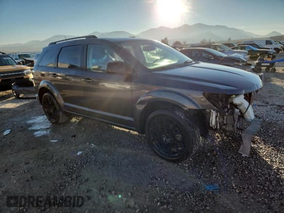 ✅ 2017 Dodge Journey SXT • VIN: 3C4PDCBB1HT684610 • Лот: 90315945. Опубликован ранее на Copart с пробегом 81 490 миль. Бесплатный доступ к архиву аукционных продаж из США и подробный отчёт об истории автомобиля на DreamBid. Изображение 4.
