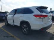 ✅ 2019 Toyota Highlander LE • VIN: 5TDZZRFH8KS345811 • Lot: 43506839. Listed on IAAI with 81,827 mi. Free auction sales archive from the USA and detailed vehicle history report at DreamBid. Image 3.