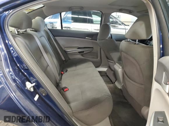 ✅ 2008 Honda Accord EX • VIN: 1HGCP26738A165024 • Лот: 92734605. Опубликован ранее на Copart с пробегом 186 015 миль. Бесплатный доступ к архиву аукционных продаж из США и подробный отчёт об истории автомобиля на DreamBid. Изображение 10.