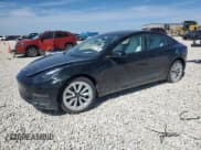 ✅ 2022 Tesla Model 3 • VIN: 5YJ3E1EA9NF339306 • Lot: 48377555. Wystawiony na Copart z przebiegiem 25 847 mil. Bezpłatny archiwum sprzedaży aukcyjnych z USA i szczegółowy raport historii pojazdu na DreamBid. Zdjęcie 1.