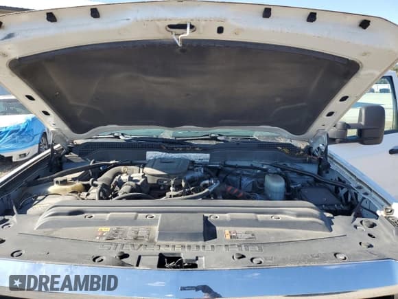 ✅ 2015 Chevrolet Silverado 2500HD LT • VIN: 1GC1KVE88FF158327 • Лот: 91084845. Опубликован ранее на Copart с пробегом 145 135 миль. Бесплатный доступ к архиву аукционных продаж из США и подробный отчёт об истории автомобиля на DreamBid. Изображение 11.