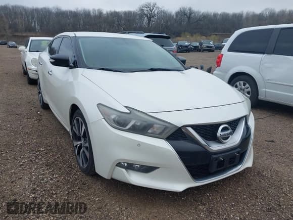 ✅ 2016 Nissan Maxima SL • VIN: 1N4AA6AP6GC431070 • Lot: 42003568. Wystawiony na IAAI z przebiegiem 99 748 mil. Bezpłatny archiwum sprzedaży aukcyjnych z USA i szczegółowy raport historii pojazdu na DreamBid. Zdjęcie 1.