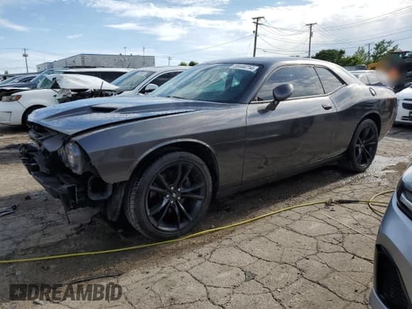 ✅ 2018 Dodge Challenger SXT Plus • VIN: 2C3CDZAG2JH276862 • Lot: 58444714. Wystawiony na Copart z przebiegiem 48 227 mil. Bezpłatny archiwum sprzedaży aukcyjnych z USA i szczegółowy raport historii pojazdu na DreamBid. Zdjęcie 1.