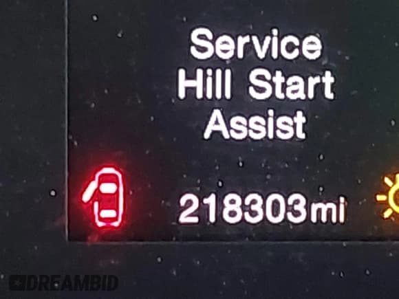 ✅ 2017 Jeep Renegade Sport • VIN: ZACCJBAB9HPF98049 • Lot: 43645437. Wystawiony na IAAI z przebiegiem 218 303 mil. Bezpłatny archiwum sprzedaży aukcyjnych z USA i szczegółowy raport historii pojazdu na DreamBid. Zdjęcie 16.