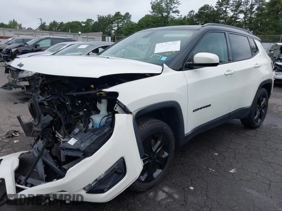 ✅ 2021 Jeep Compass Latitude • VIN: 3C4NJDBB1MT536215 • Lot: 42655056. Listed on IAAI with 46,985 mi. Free auction sales archive from the USA and detailed vehicle history report at DreamBid. Image 19.