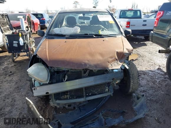 ✅ 2003 Toyota ECHO • VIN: JTDBT123835032991 • Lot: 43674418. Wystawiony na IAAI z przebiegiem 209 173 mil. Bezpłatny archiwum sprzedaży aukcyjnych z USA i szczegółowy raport historii pojazdu na DreamBid. Zdjęcie 13.