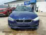 2016 BMW 3 Series z VIN WBA8E7C52GK415434, wystawiony jako Copart lot #52908405 z przebiegiem 124 476 mil mil oraz Nie do naprawy • Non repairable. Historia ofert i sprzedaży dostępna na DreamBid. Obrazek 5.