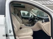 ✅ 2018 Mercedes-Benz GLC 300 • VIN: WDC0G4KB8JV015491 • Lot: 43802432. Listed on IAAI with 130,165 mi. Free auction sales archive from the USA and detailed vehicle history report at DreamBid. Image 5.