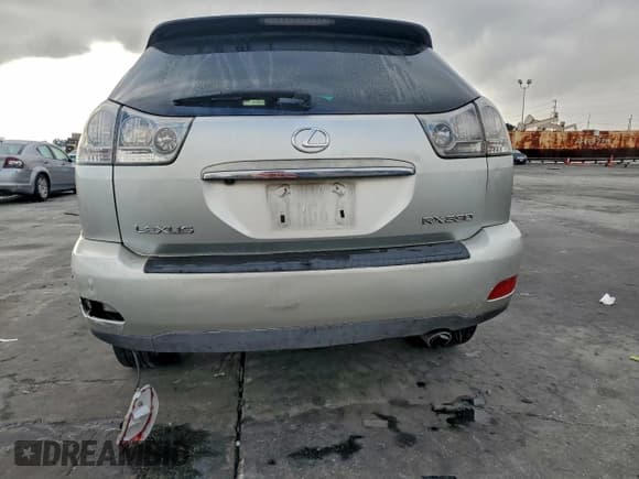 ✅ 2004 Lexus RX 330 • VIN: JTJGA31U440018650 • Lot: 94209235. Listed on Copart with 237,883 mi. Free auction sales archive from the USA and detailed vehicle history report at DreamBid. Image 6.