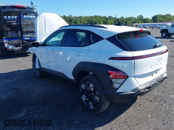 ✅ 2025 Hyundai Kona SEL • VIN: KM8HBCAB4SU342475 • Лот: 43162499. Опубликован ранее на IAAI с пробегом 5 128 миль. Бесплатный доступ к архиву аукционных продаж из США и подробный отчёт об истории автомобиля на DreamBid. Изображение 3.