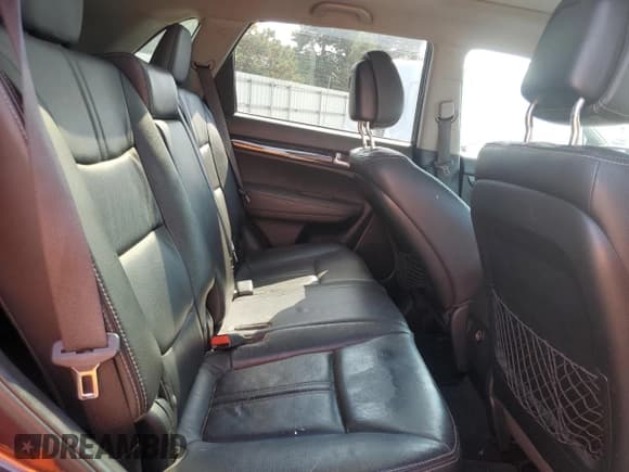 ✅ 2011 Kia Sorento EX • VIN: 5XYKUDA28BG063932 • Lot: 81741765. Wystawiony na Copart z przebiegiem 182 655 mil. Bezpłatny archiwum sprzedaży aukcyjnych z USA i szczegółowy raport historii pojazdu na DreamBid. Zdjęcie 11.