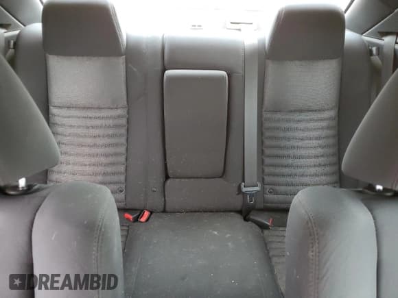 ✅ 2014 Dodge Challenger SXT • VIN: 2C3CDYAG4EH247797 • Lot: 50621344. Wystawiony na Copart z przebiegiem 130 919 mil. Bezpłatny archiwum sprzedaży aukcyjnych z USA i szczegółowy raport historii pojazdu na DreamBid. Zdjęcie 11.