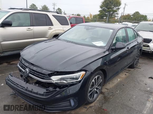 ✅ 2024 Volkswagen Jetta Sport • VIN: 3VWBM7BU4RM079864 • Лот: 43549997. Опубликован ранее на IAAI с пробегом 15 324 миль. Бесплатный доступ к архиву аукционных продаж из США и подробный отчёт об истории автомобиля на DreamBid. Изображение 17.