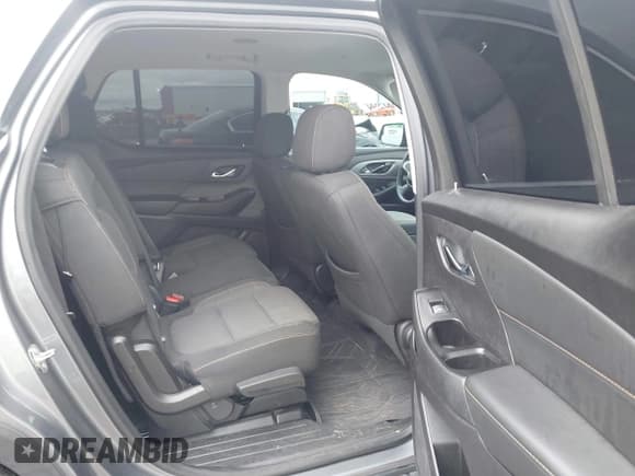 ✅ 2020 Chevrolet Traverse LS • VIN: 1GNERFKW0LJ122265 • Lot: 42484542. Listed on IAAI with 123,138 mi. Free auction sales archive from the USA and detailed vehicle history report at DreamBid. Image 8.