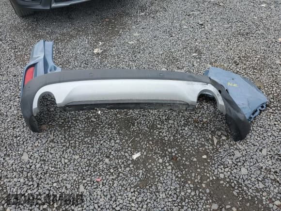 ✅ 2024 Ford Escape PHEV • VIN: 1FMCU0E17RUB46917 • Lot: 68847835. Wystawiony na Copart z przebiegiem 6 203 mil. Bezpłatny archiwum sprzedaży aukcyjnych z USA i szczegółowy raport historii pojazdu na DreamBid. Zdjęcie 13.