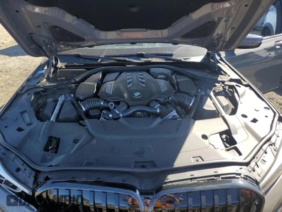 ✅ 2022 BMW 7 Series 750i xDrive • VIN: WBA7U2C0XNCK85433 • Lot: 74034664. Listed on Copart with 26,050 mi. Free auction sales archive from the USA and detailed vehicle history report at DreamBid. Image 11.