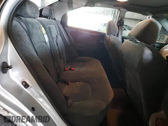 2004 Hyundai Sonata GLS с VIN KMHWF35H94A061545, выставлен на аукционе Copart как лот 45324734 с пробегом 185 877 миль миль и Списание • Salvage title. История ставок и продаж доступна на DreamBid. Изображение 10.