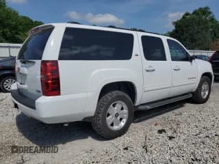 ✅ 2011 Chevrolet Suburban LT • VIN: 1GNSKJE39BR362667 • Lot: 60655574. Wystawiony na Copart z przebiegiem 163 361 mil. Bezpłatny archiwum sprzedaży aukcyjnych z USA i szczegółowy raport historii pojazdu na DreamBid. Zdjęcie 3.